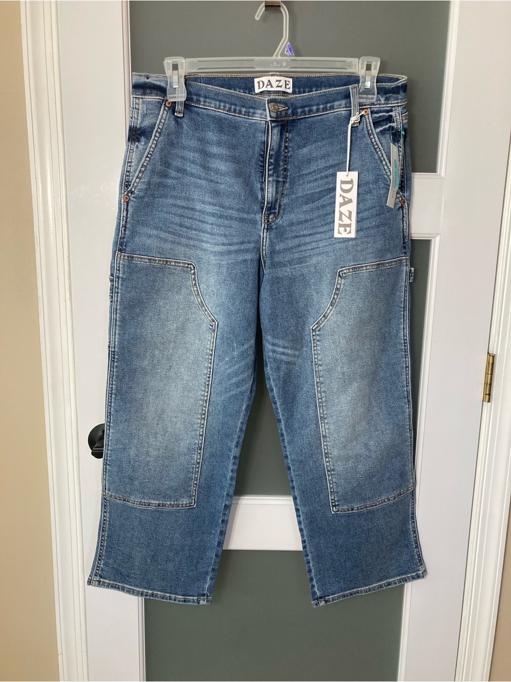 DAZE Women's Sundaze Crop High Rise Straight Crop - size 16/33 NWT!